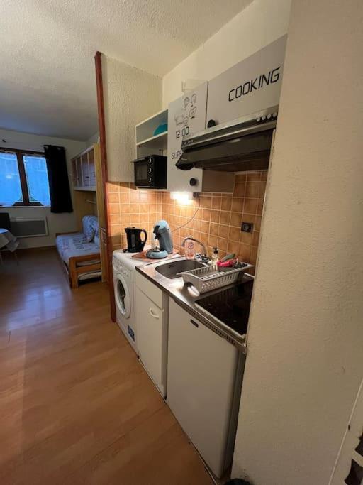 Charmant Studio A Font-Romeu Avec Place De Parking エクステリア 写真